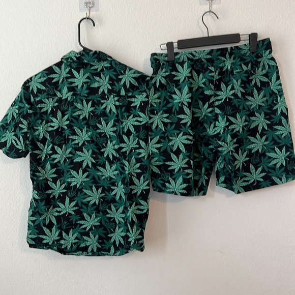 Mens Eighty Eight Brand Shirt/Shorts Set - S - Picture 6 of 7